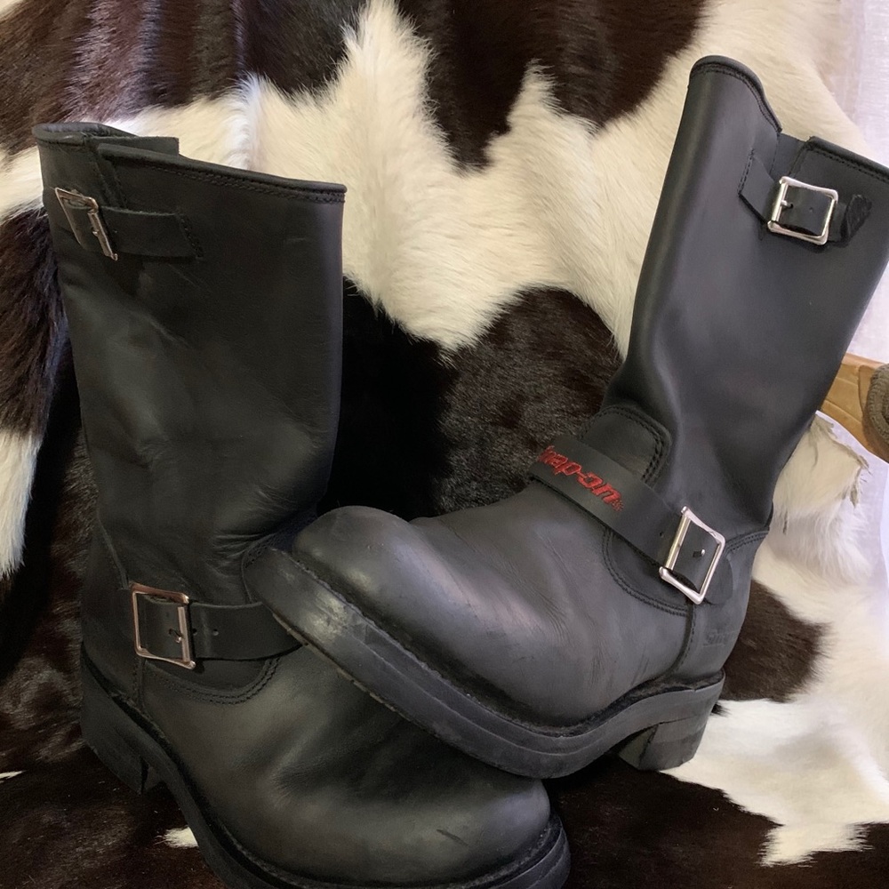 Snap on boots